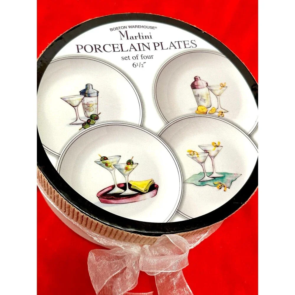 BOSTON WAREHOUSE MARTNI PORCELAIN PLATES Set of 4